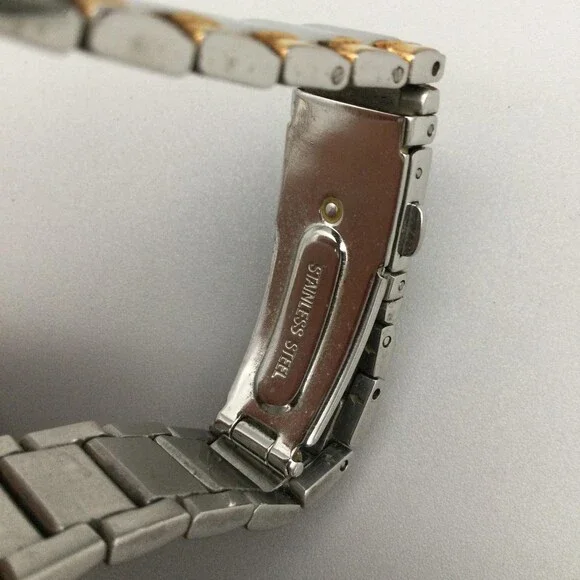 Bulova Womens Watch 33mm Two Tone 98P134 MOP Dial Diamonds New Battery 6.5" - Picture 10 of 14